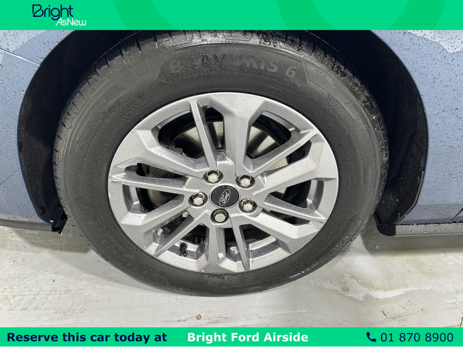 2023 Ford Focus - image 12