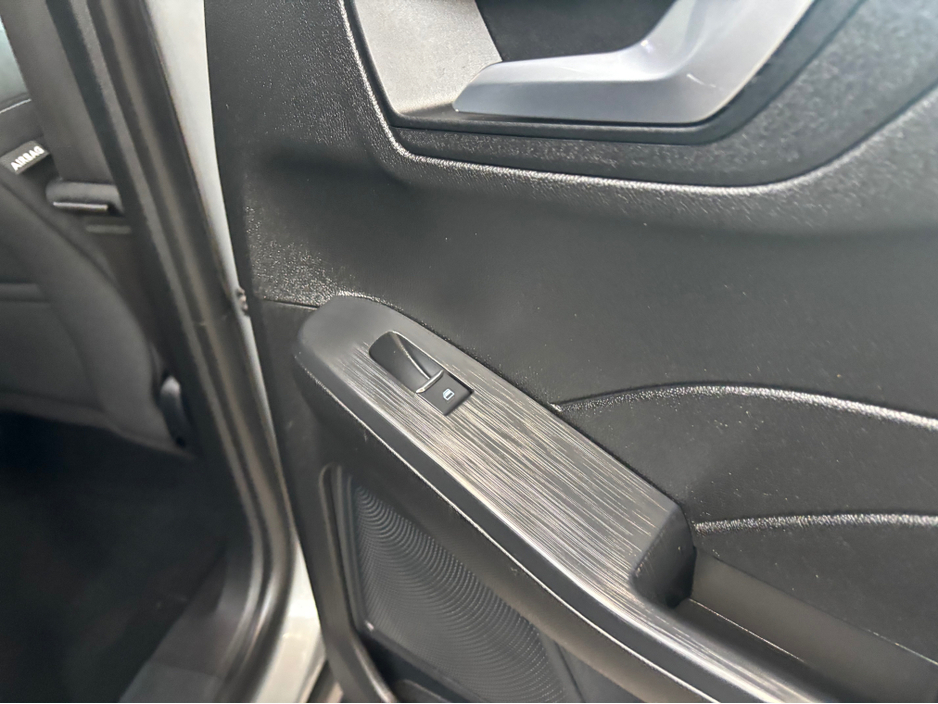 2023 Ford Kuga TITANIUM 2.5 PHEV 225 S6.2 €23,499