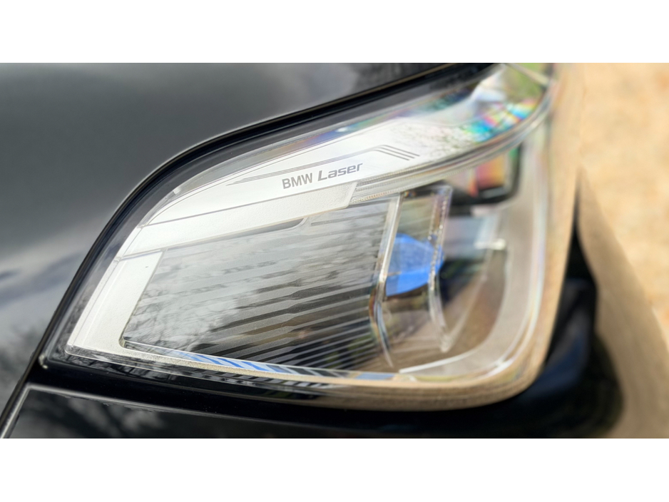 2022 BMW X5 - image 3