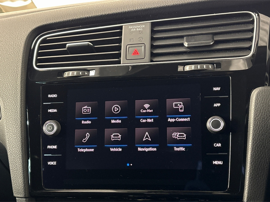 2019 Volkswagen Golf 2.0 TDI GTD DSG**DIGITAL DASH**TOUCH SCREEN MEDIA DISPLAY**REVERSE CAMERA**PARKING SENSORS**FRONT HEATED SEATS**DRIVE MODES**DUAL CLIMATE CONTROL**UPGRADED ALLOYS**KEYLESS START**FINANCE AVAILABLE** €24,995