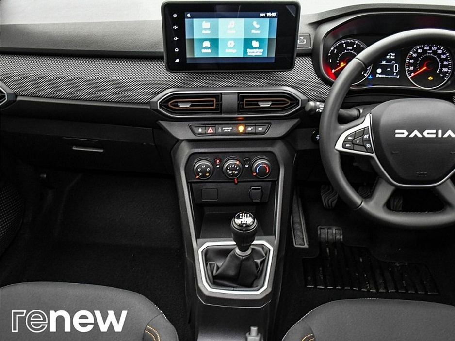 2026 Dacia Sandero Stepway Expression TCe 110 E06X