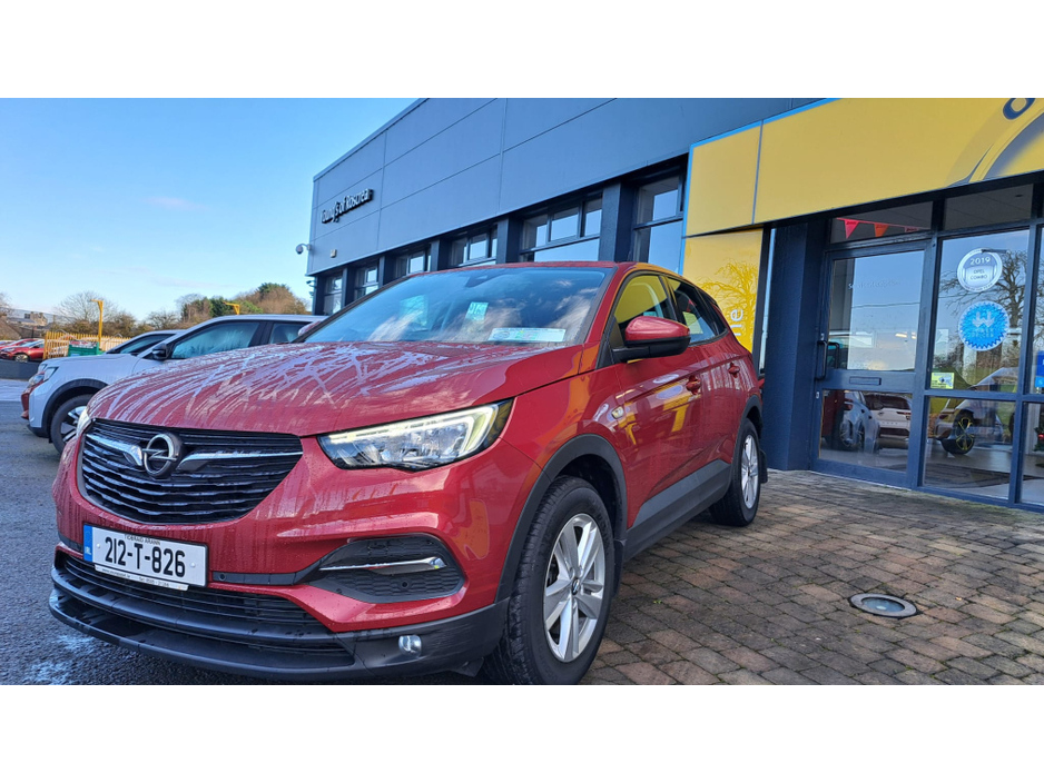 2021 Opel Grandland X - image 2