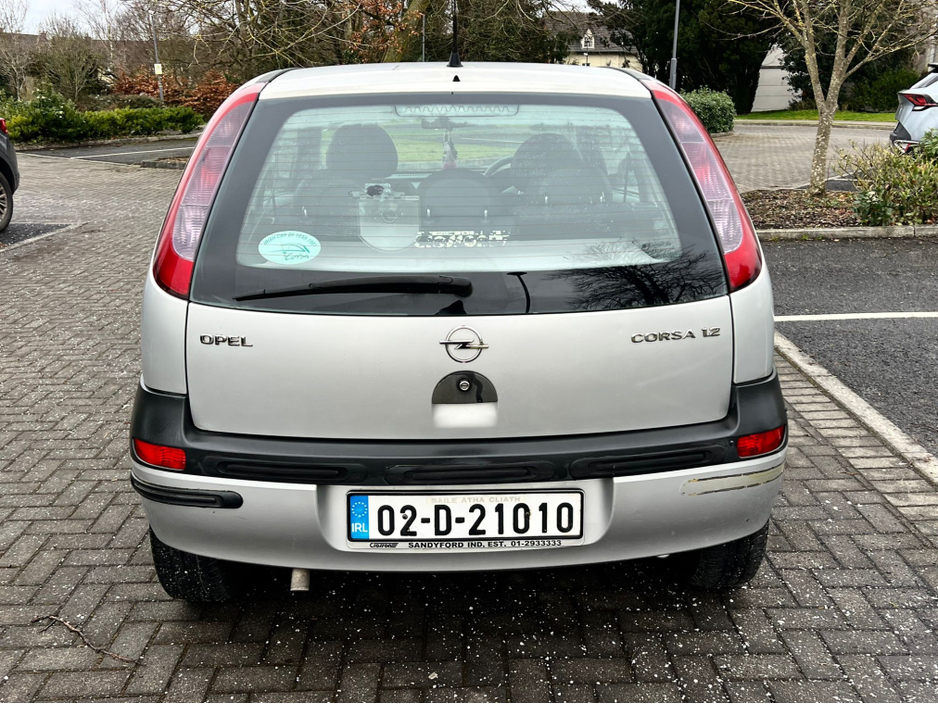 2002 Opel Corsa - image 9