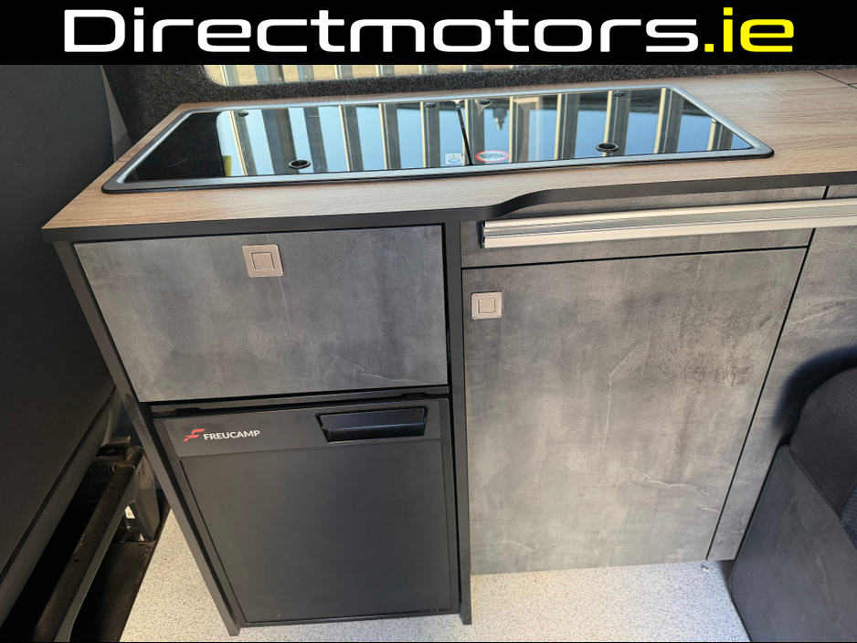 2016 Volkswagen Transporter T6 PVS T 3000KG TD TDI 140HP D7F €39,950