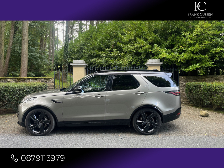 2022 Land Rover Discovery - image 5