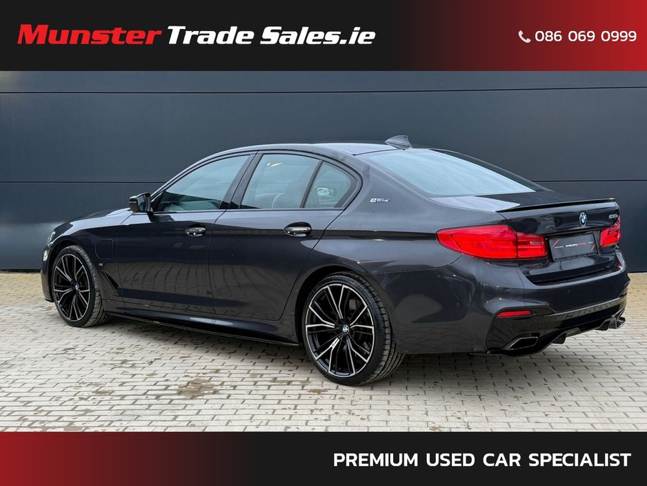 2018 BMW 5 Series - image 5