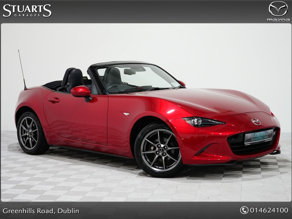 2017 Mazda MX-5 *SOLD DEPOSIT TAKEN*1.5P GT ROADSTER IN SOUL RED CRYSTAL WITH BLACK LEATHER. HEATED SEATS, 17” SMOKED ALLOYS, KEYLESS ENTRY, LANE DEPARTURE WARNING, B