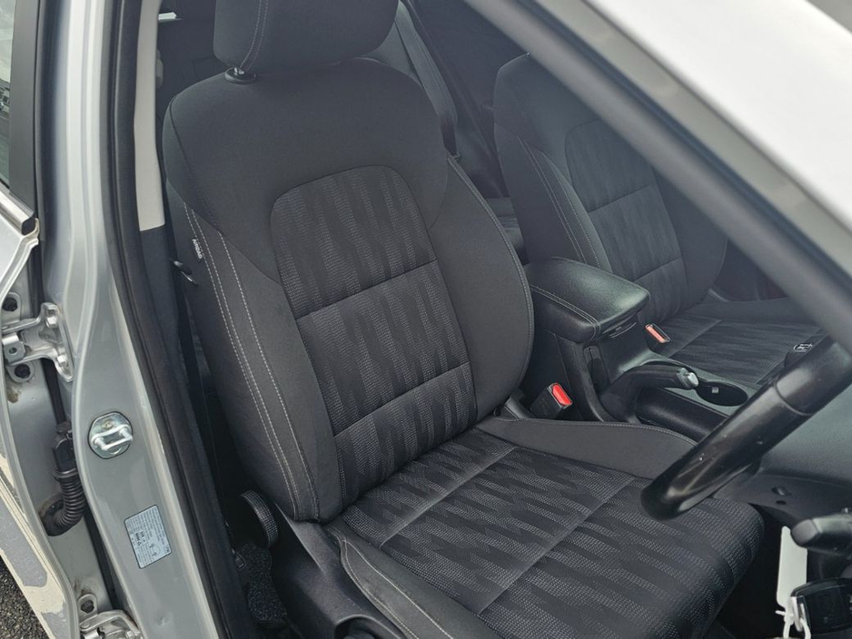 2017 Kia Sportage - image 25