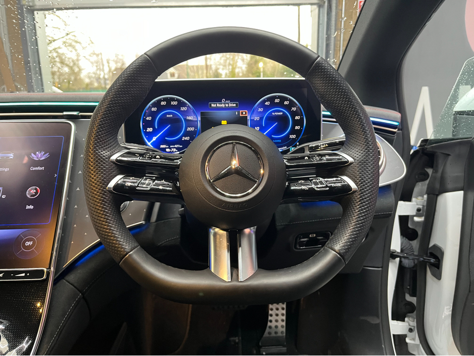 2023 Mercedes-Benz EQE €47950 2023 MERCEDES-BENZ EQE 350+ AUTOMATIC / CRUISE CONTROL / 360° PARKING CAMERA / ELECTRIC MEMORY HEATED & MASSAGING SEATS / PANORAMIC SUNROOF / PADDLE SHIFTERS / AMBIENT LIGHTS / APPLE CARPLAY €47,950