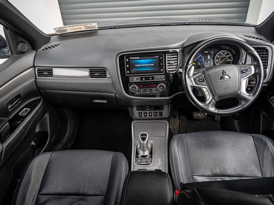 2018 Mitsubishi Outlander 2.4 4H Phev 132BHP 5DR Auto €19,950