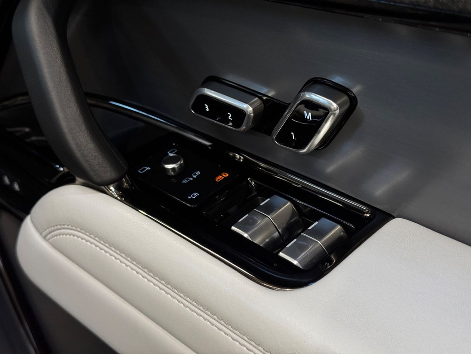 2022 Land Rover Range Rover Sport - image 21