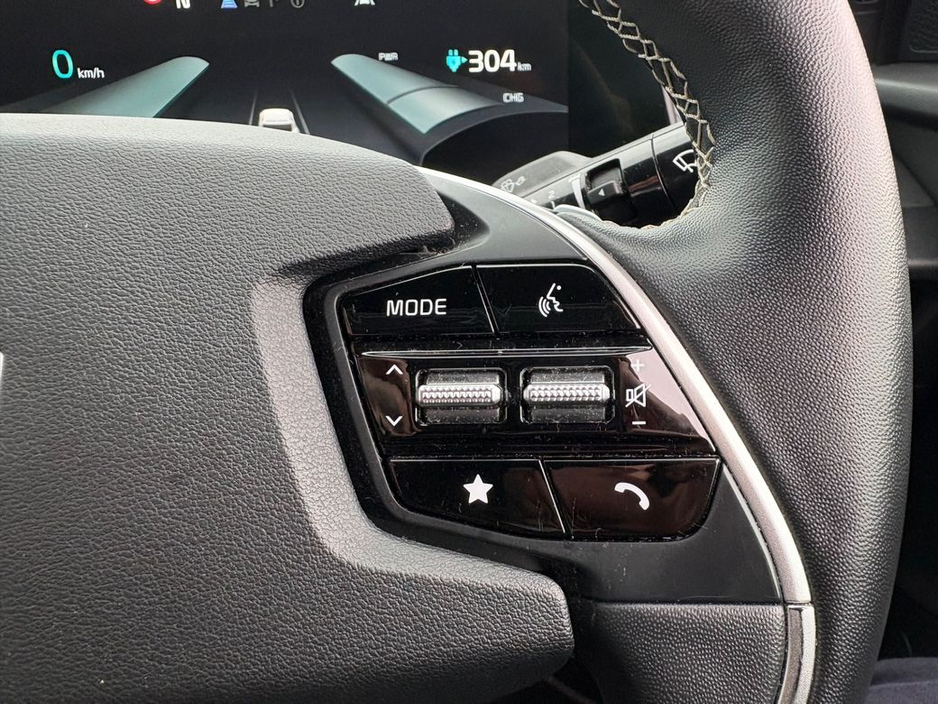 2023 Kia EV6 GT Line 5DR Auto, *limited edtion* *warranty till 2030* Bluetooth, Multi-Function Steering Wheel, Reversing Camera, Sat Nav, Climate Control, €38,900