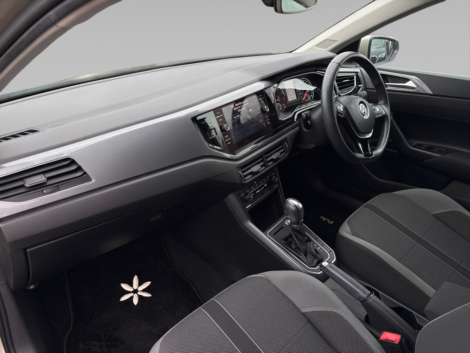 2018 Volkswagen Polo 1.0 Petrol Auto €15,999