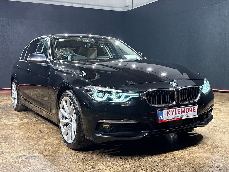 2016 BMW 3 Series - image 9