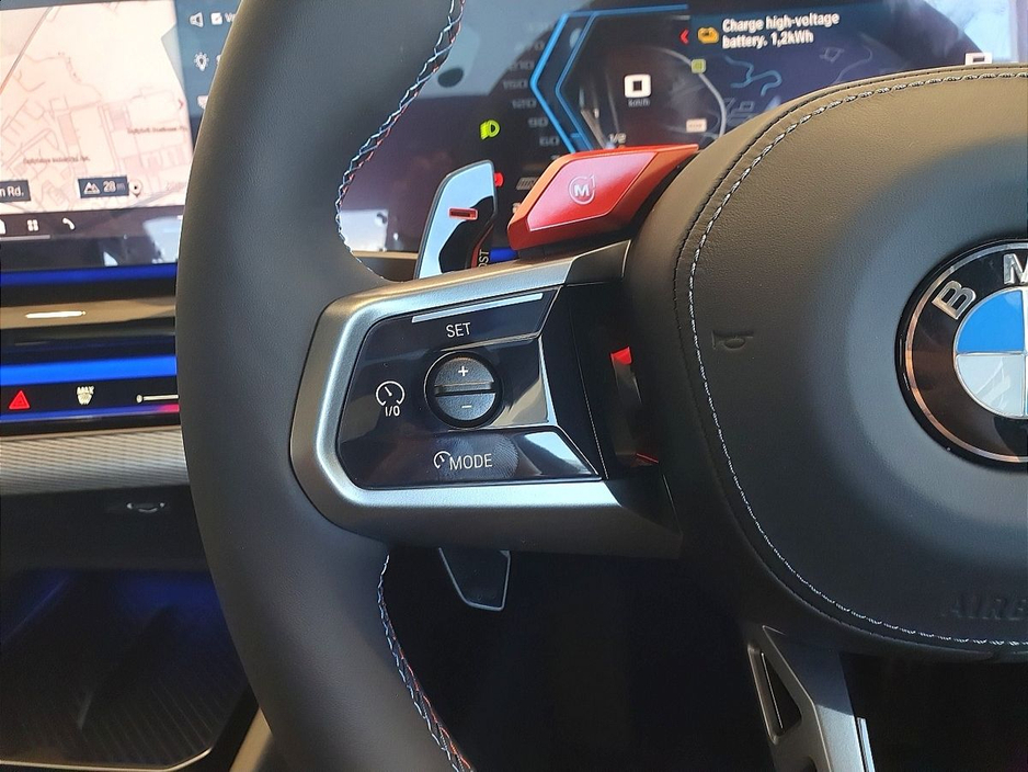 2026 BMW M5 - image 17