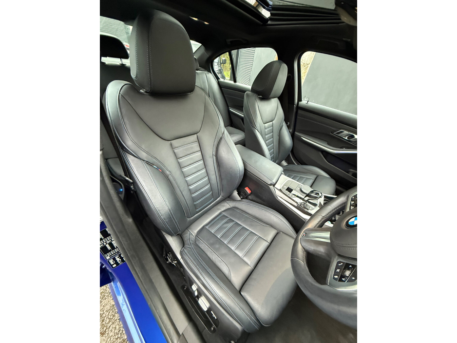 2019 BMW 3 Series - image 18