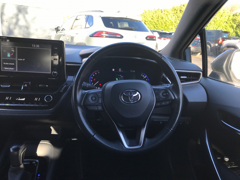 2022 Toyota Corolla LUNA H/B - GRANDONS €22,995