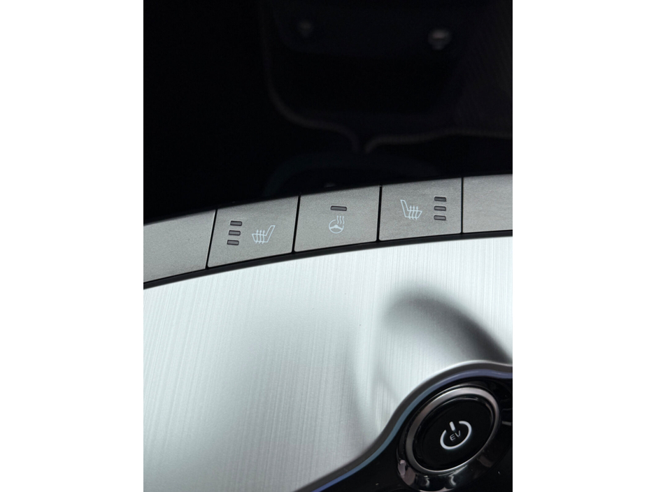 2024 Kia EV6 - image 21