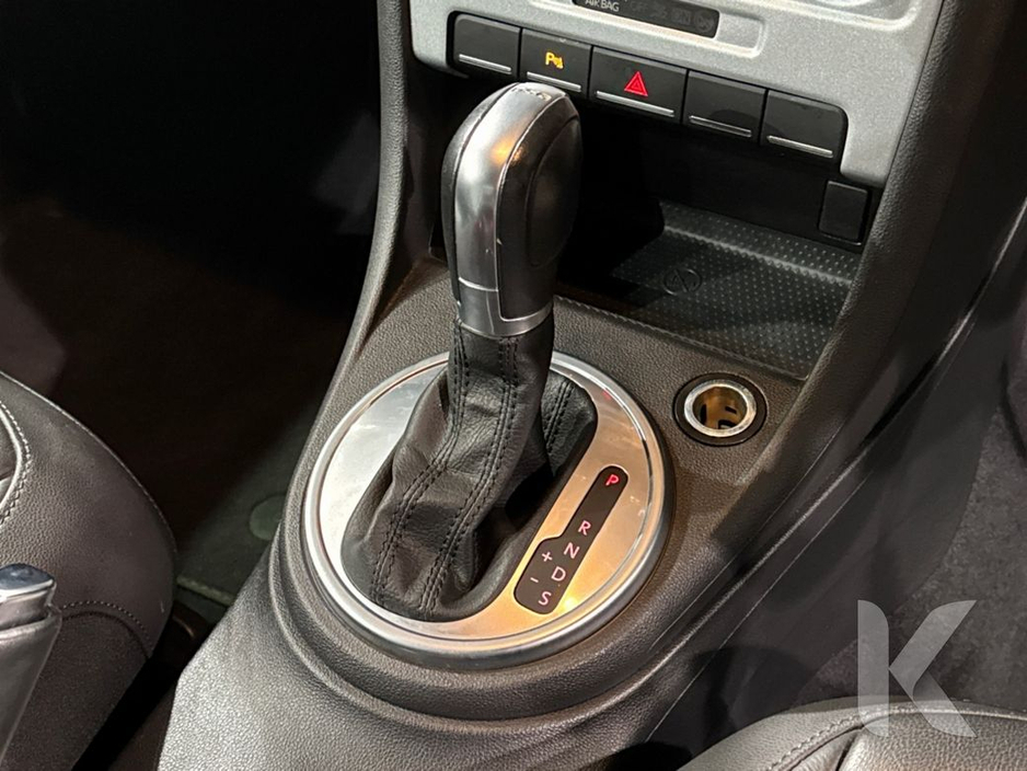 2016 Volkswagen Beetle LEATHER PACKAGE - 1.2 AUTOMATIC - REVERSE CAMERA €13,950