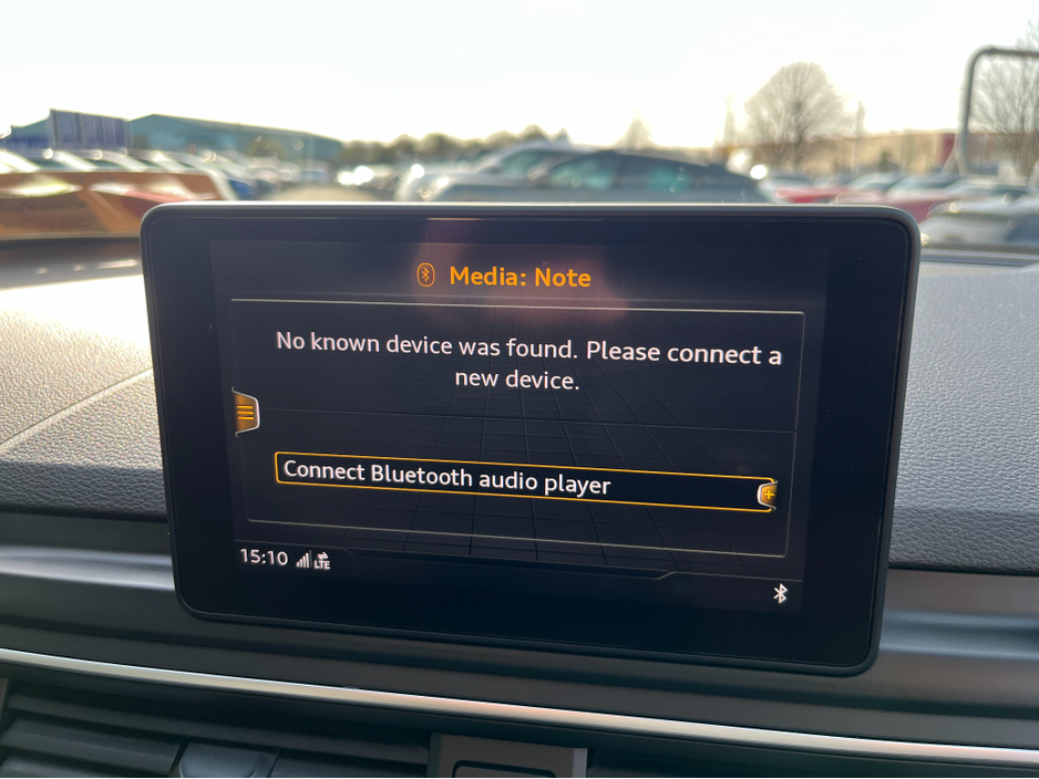 2019 Audi A4 - image 22