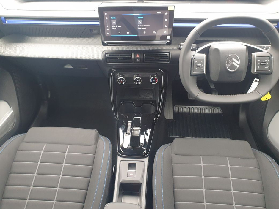 2026 Citroen e-C3 - image 13