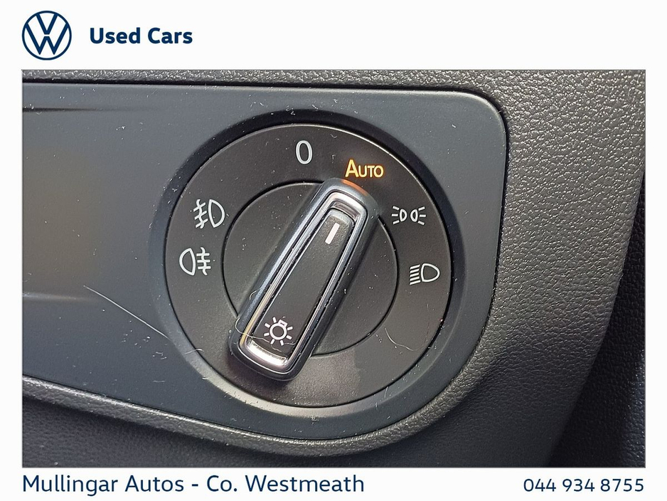 2017 Volkswagen Tiguan - image 18