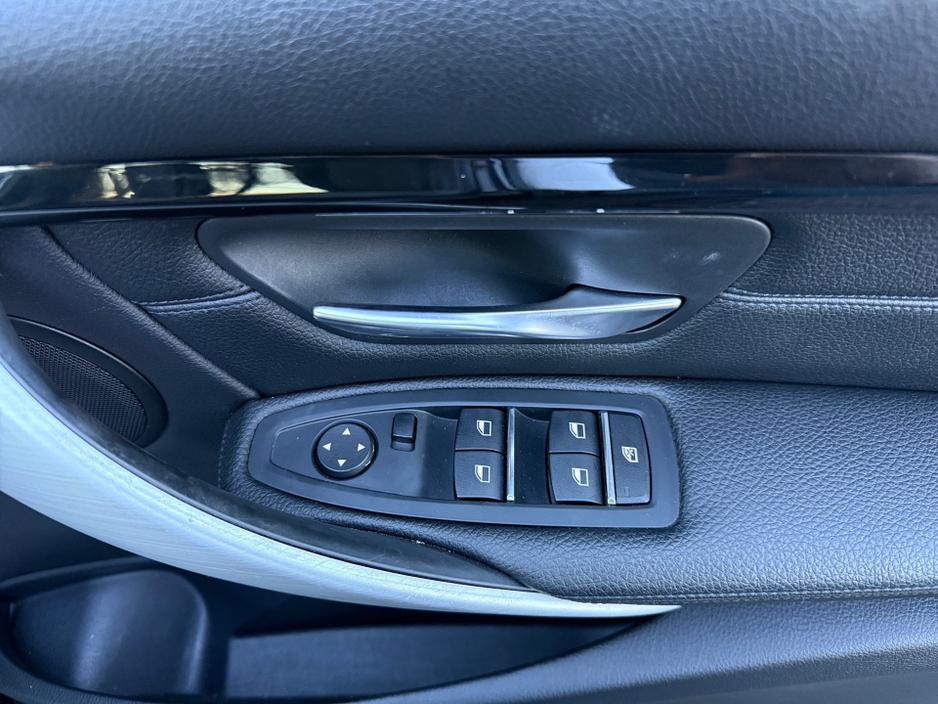 2018 BMW 3 Series 320 D M SPORT F30 AUTO**182**FULL M-PERFORMANCE KIT**FULL BLACK LEATHER**PADDLE GEAR SHIFT**FSH**MINT** €21,950