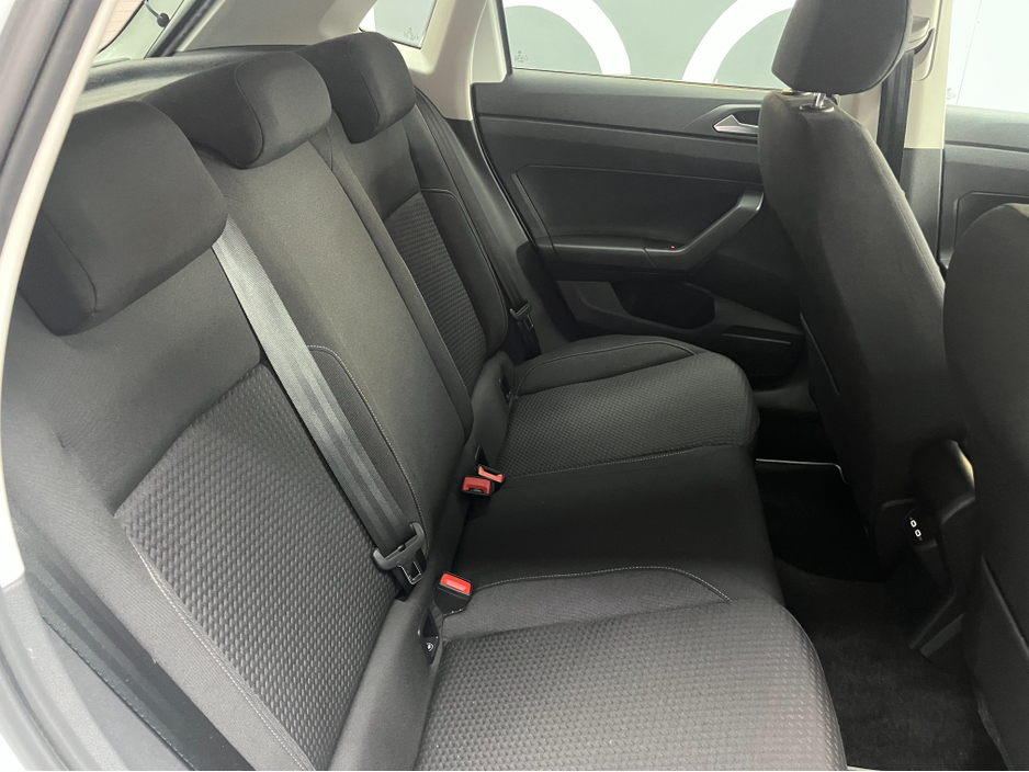 2021 Volkswagen Polo €19950 2021 VOLKSWAGEN POLO TSI COMFORT LINE 1.0 AUTOMATIC / CRUISE CONTROL / REVERSE CAMERA / APPLE CARPLAY €19,950