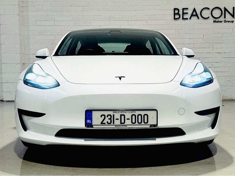2023 Tesla Model 3 - image 4