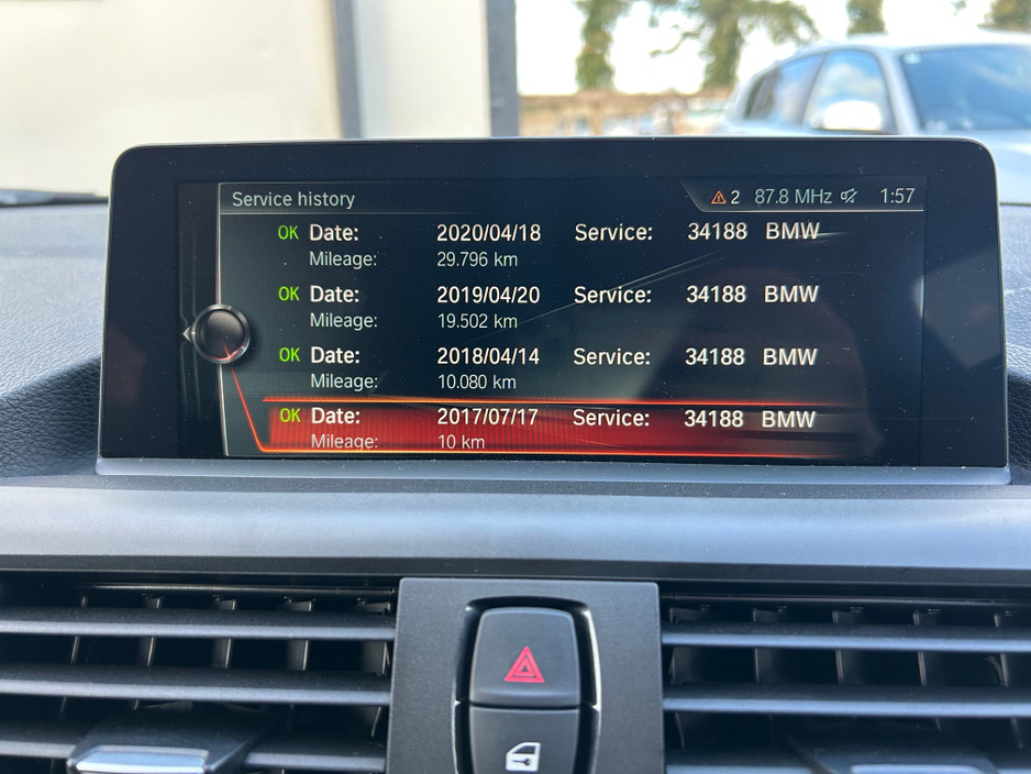 2017 BMW 1 Series - image 14