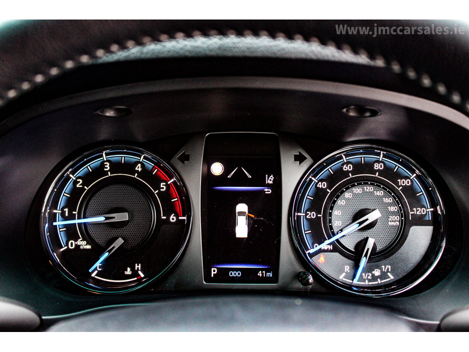 2026 Toyota Hilux - image 26