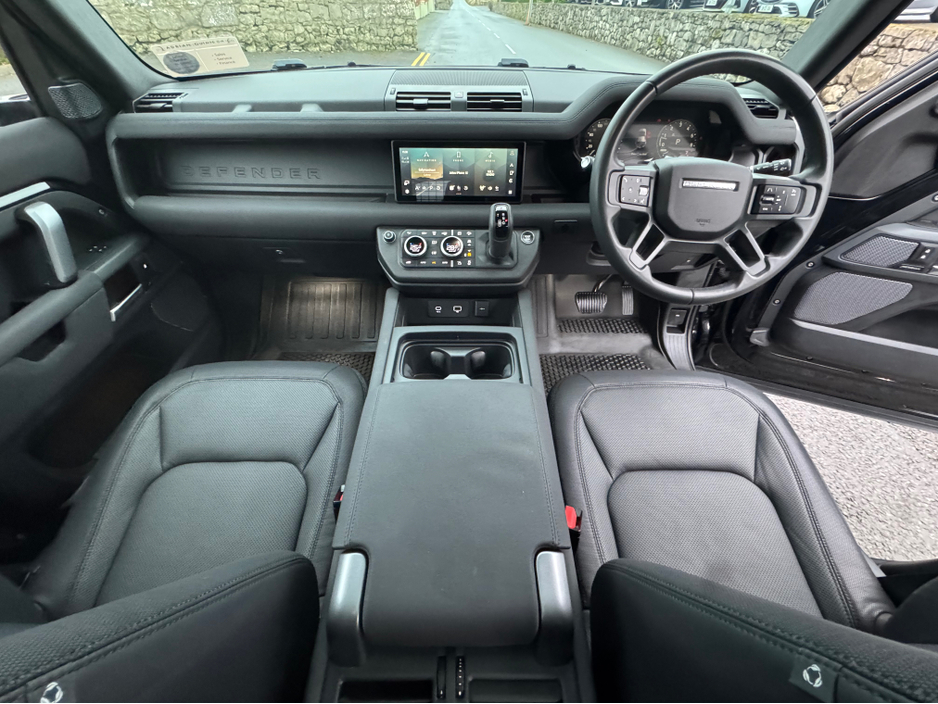 2023 Land Rover Defender 110 P400e X-DYNANIC AUTO URBAN==HUGE SPEC== €84,950