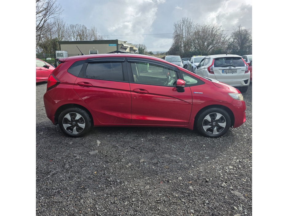 2016 Honda Fit - image 10