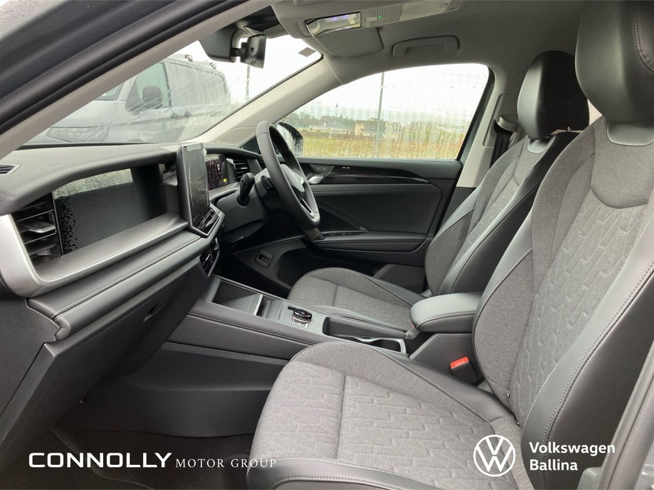 2026 Volkswagen Tayron - image 5