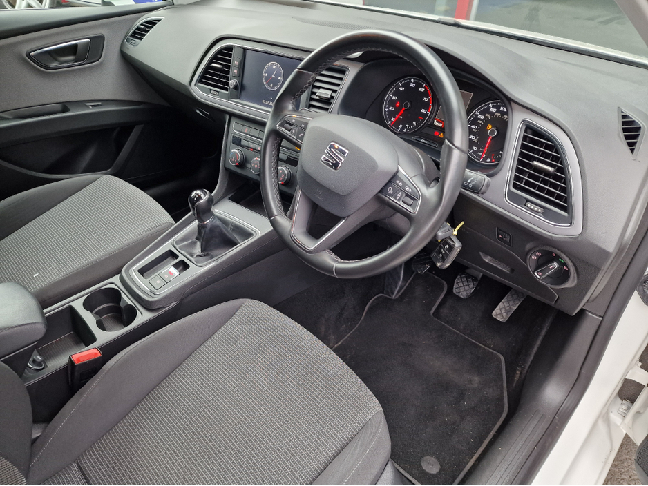 2017 SEAT Leon SE TECHNOLOGY-1.2 PETROL-LOW MILES €13,950