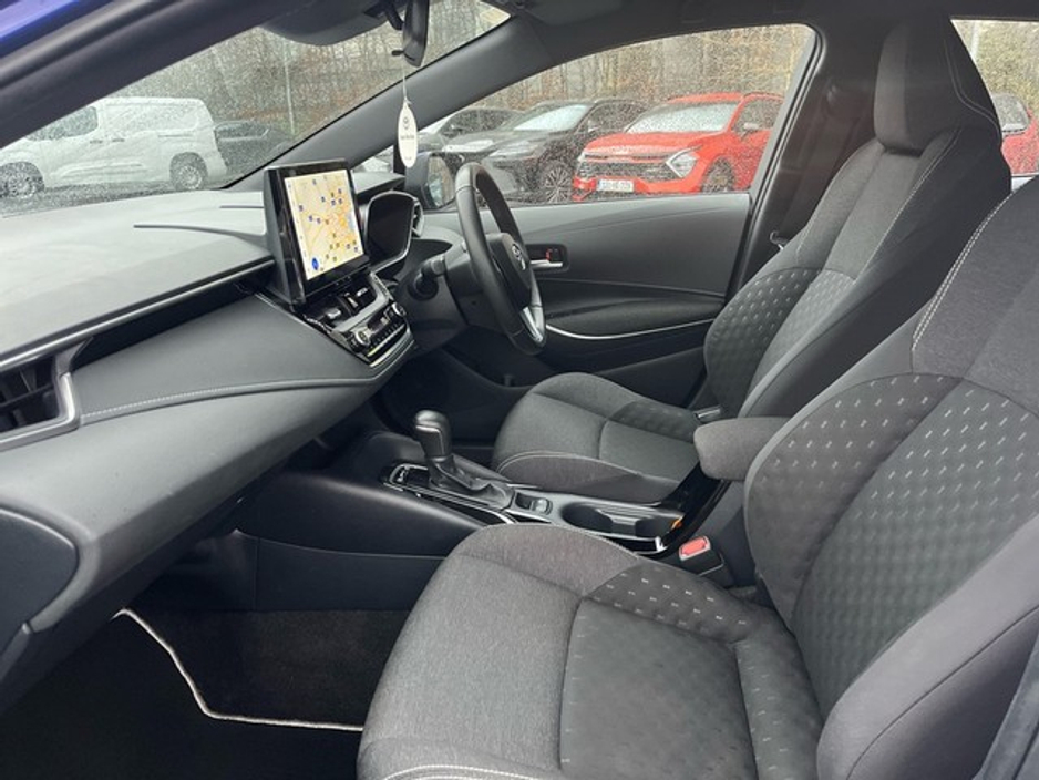 2025 Toyota Corolla COROLLA LUNA H/B €30,950