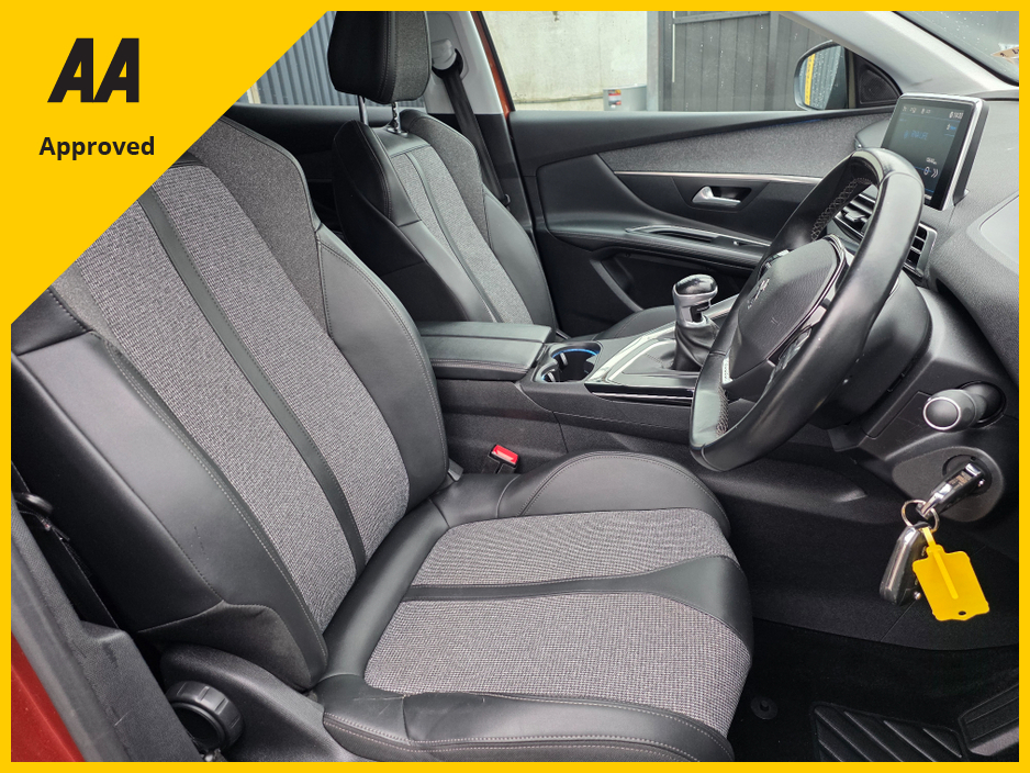 2020 Peugeot 3008 ALLURE * 1.5 DIESEL €17,900