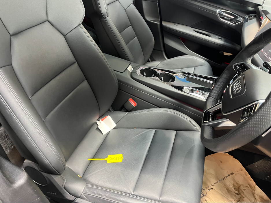 2023 Audi e-tron GT quattro - image 11