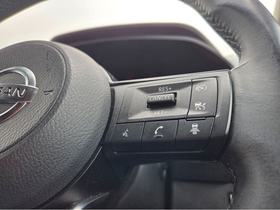 2022 Nissan Qashqai 1.3 ** HIGH SPEC IRISH CAR ** 2 KEYS ** STUNNING CONDITION ** €22,995