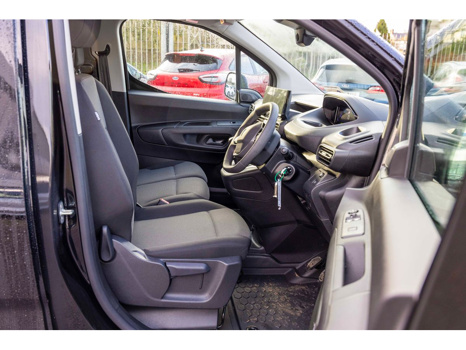 2026 Peugeot Partner 2026 Peugeot Partner PROF PLUS