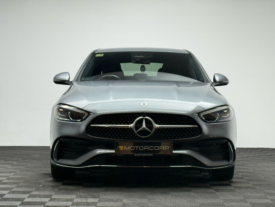 2022 Mercedes-Benz C Class - image 2