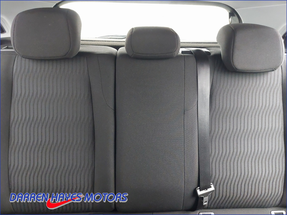 2017 Peugeot 308 - image 19