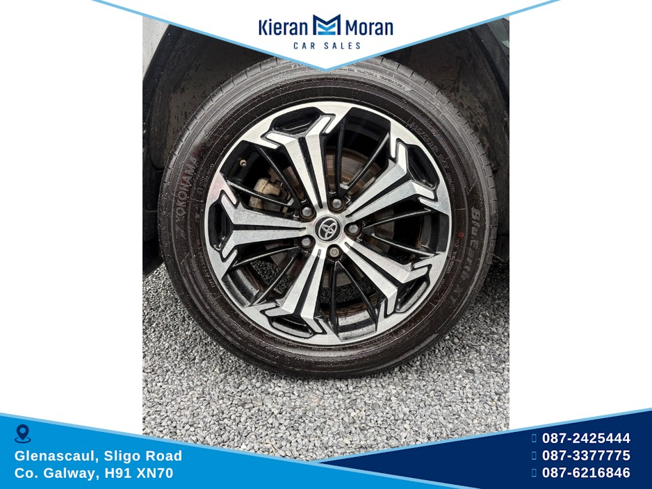 2022 Toyota Rav4 - image 8