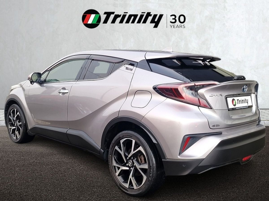 2018 Toyota C-HR * DEPOSIT TAKEN * 1.8 HYBRID * AUTO * HUGE SPEC * TRINITY MOTORS €15,950