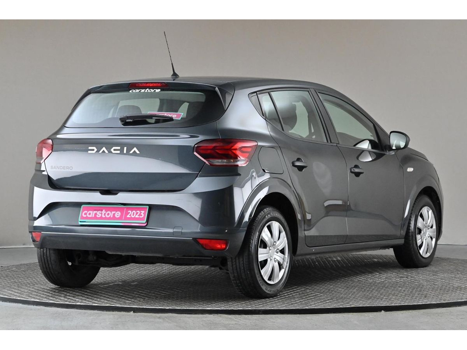 2023 Dacia Sandero - image 9