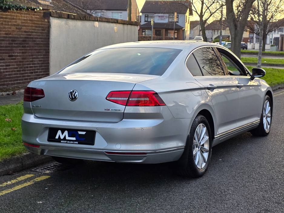 2015 Volkswagen Passat 1.6 TDI 120HP Highline €13,999