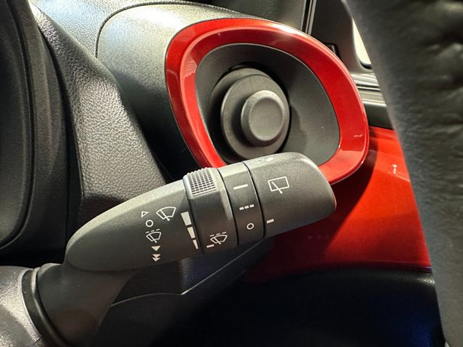 2023 Toyota Aygo X - image 18