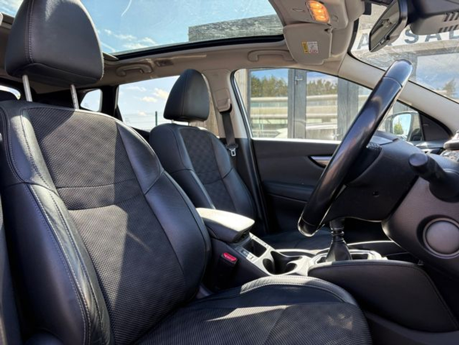 2014 Nissan Qashqai - image 16