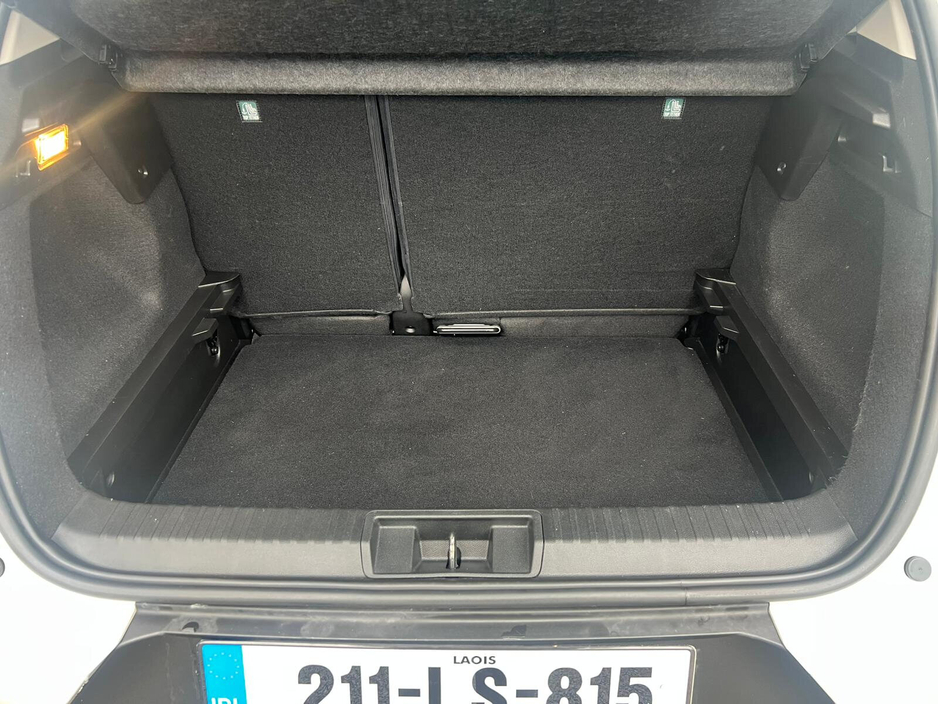 2021 Renault Captur TCe 100 Play €16,950