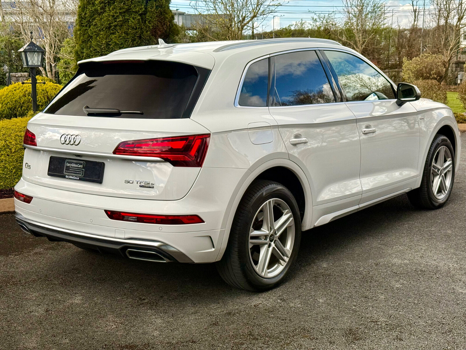 2023 Audi Q5 - image 7